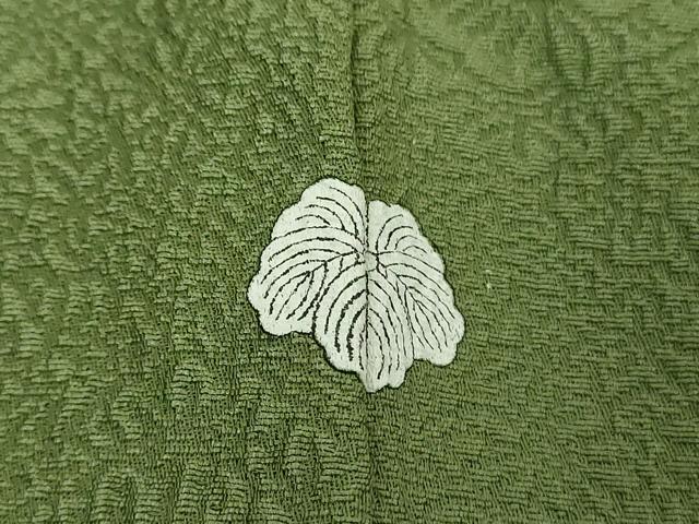 平和屋着物●上質な色無地 吉祥花地紋 松葉色 正絹 逸品 DABH9140ps