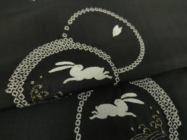 平和屋着物●本場大島紬 訪問着 作家物 総刺繍 立波に跳兎 舞桜 金糸 正絹 逸品 DABH9200ps