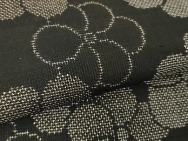 平和屋着物●本場大島紬 9マルキ 舞花文 ますいわ屋扱い 正絹 逸品 DABH9252ps