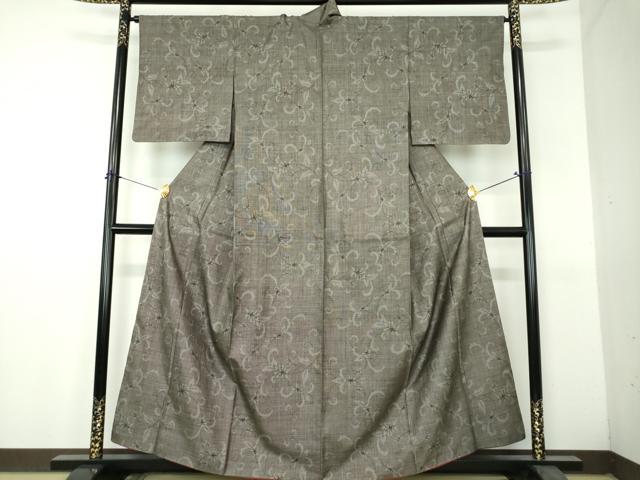 平和屋着物●本場大島紬 9マルキ 古代染色純泥染 更紗花唐草文 牧絹織物謹製 証紙付き 正絹 逸品 DABH9253ps