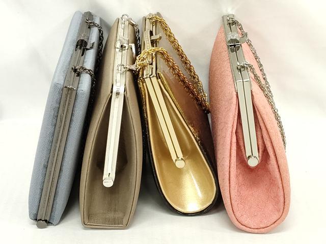 平和屋着物▼和装小物 チェーンバッグまとめて4点 mila schon(ミラ・ショーン) クラッチ 箔散らし文 金色 薄青色 金糸 逸品 DABI0503xg