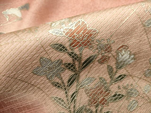 平和屋着物■中国三大刺繍 スワトウ刺繍 汕頭刺繍 訪問着 草花文 暈し染め 銀彩 鈴乃屋扱い 正絹 逸品 DABI0870cd