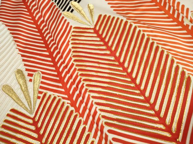 平和屋着物■豪華振袖 駒刺繍 若松葉文 金彩 正絹 逸品 DABI1710qa