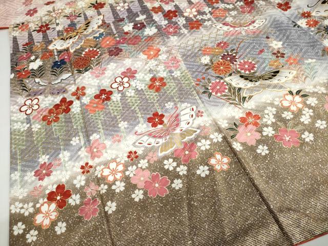 平和屋着物●豪華振袖 駒刺繍 花蝶文 暈し染め 金彩 正絹 逸品 DABI2031ud