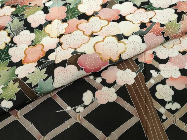 平和屋着物●豪華黒留袖 駒刺繍 流水草花籬文 金彩 無落款 正絹 逸品 DABI2097ud