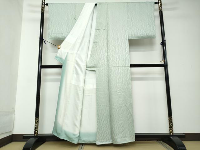 平和屋着物●上質な色無地 紗綾型地紋 水色 正絹 逸品 DABI2156ud