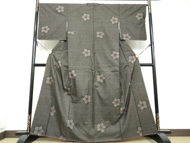 平和屋着物●本場大島紬 7マルキ 舞花文 正絹 逸品 未使用 DABI2253ud