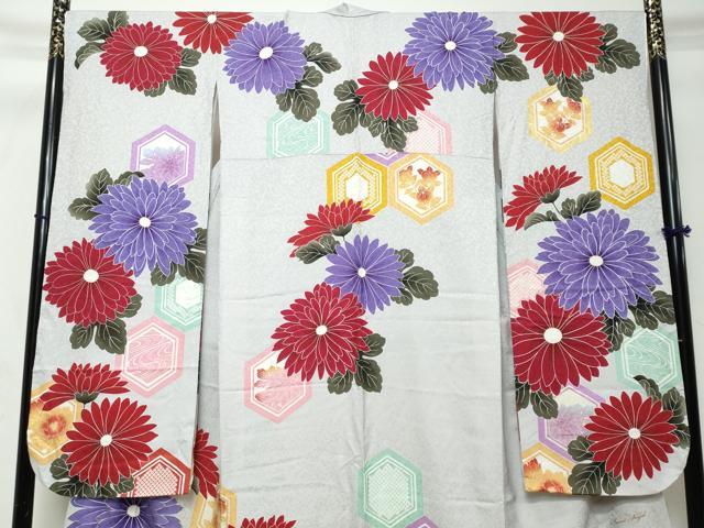 平和屋着物●豪華振袖 作家物 亀甲花文 金彩 銀通し地 正絹 逸品 DABI2599ud