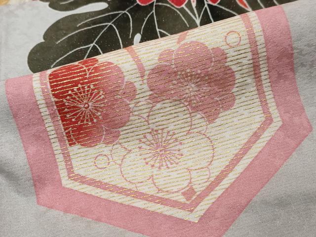 平和屋着物●豪華振袖 作家物 亀甲花文 金彩 銀通し地 正絹 逸品 DABI2599ud