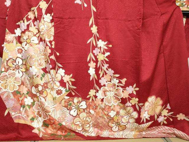 平和屋着物●豪華振袖 駒刺繍 草花文 金彩 正絹 逸品 DABI2638ud