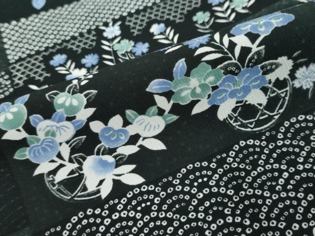 平和屋着物●小紋 横段草花文 黒地 洗える着物 DABI2663ud