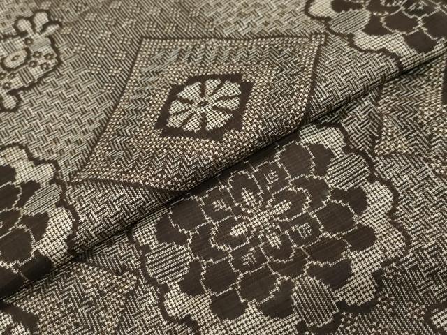 平和屋着物●本場大島紬 龍郷絣 花菱文 正絹 逸品 DABI2762ud