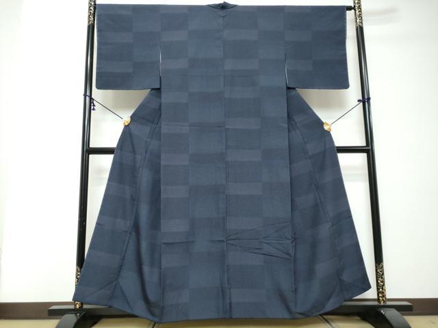 平和屋着物●本塩沢 110亀甲 変わり格子文 正絹 逸品 DABI2785ud