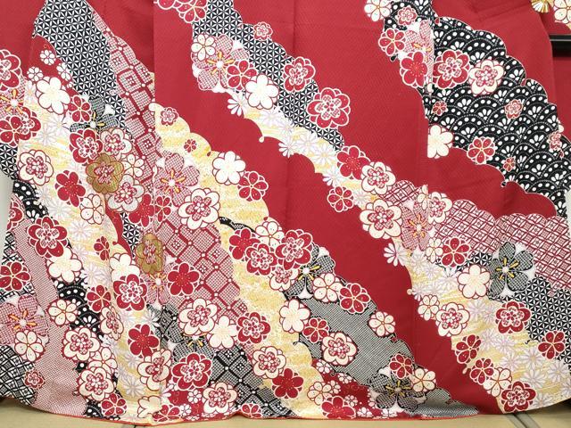 平和屋着物●豪華振袖 吉祥草花文 金銀彩 正絹 逸品 DABI2878ud