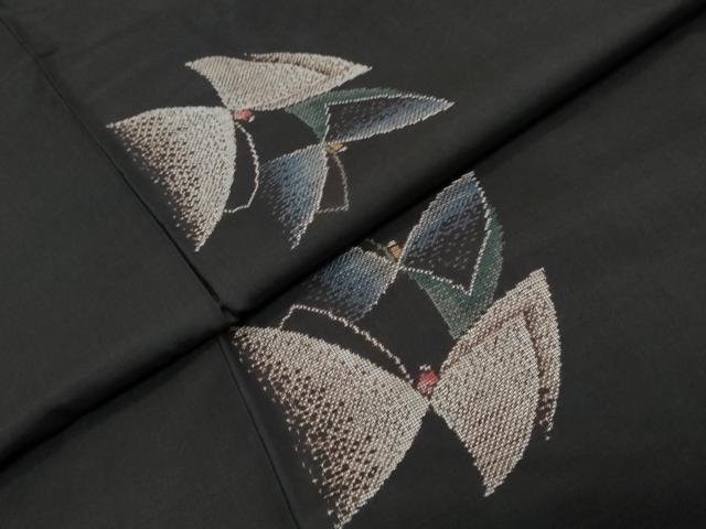 平和屋着物●本場大島紬 9マルキ 地空き 舞蝶文 やまと誂製 正絹 逸品 DABI2961ud