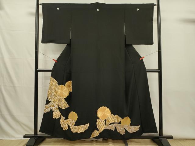 平和屋着物■豪華黒留袖 駒刺繍 吉祥菊文 金彩 小田急百貨店扱い 正絹 逸品 DABI3775ya