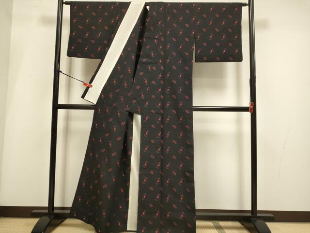平和屋着物▽上質な紬 単衣 琉球絣文様 黒地 正絹 逸品 DABI4079du