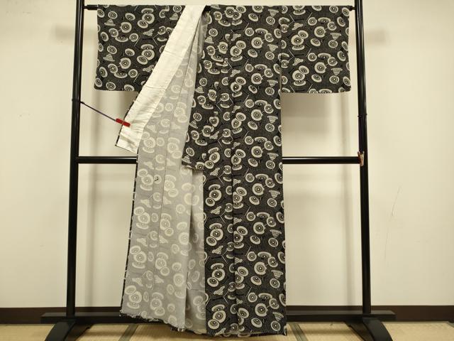 平和屋着物▽上質な小紋 単衣 型染 番傘 黒地 正絹 逸品 DABI4450du