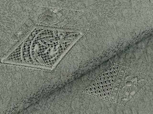 平和屋着物●中国三大刺繍 スワトウ刺繍 汕頭刺繍 総刺繍 無地絵羽訪問着 花菱文 山鳩色 正絹 逸品 未使用 DABI5167op