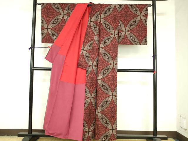 平和屋着物●本場大島紬 龍郷絣 アンティーク大島 七宝花文 正絹 逸品 DABI5200op
