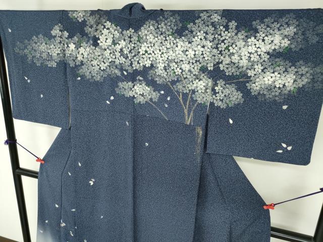 平和屋着物●訪問着 駒刺繍 流水舞桜文 暈し染め 銀彩 正絹 逸品 DABI5286op