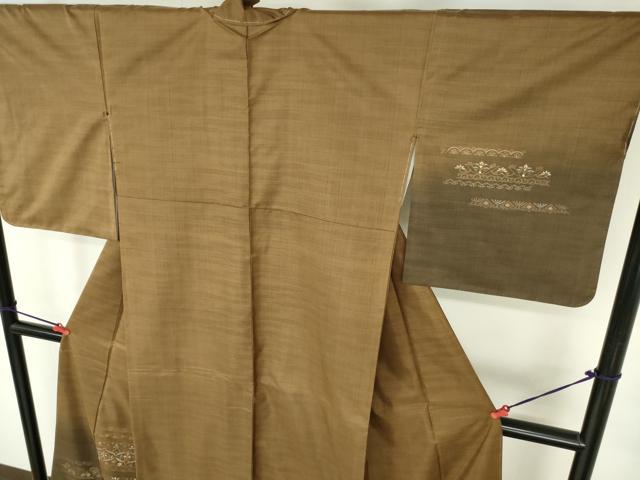 平和屋着物●本場染大島紬 訪問着 竹屋町刺繍 横段花文 暈し染め 金彩 正絹 逸品 未使用 DABI5304op