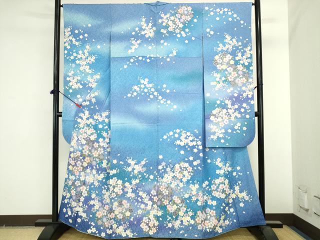 平和屋着物●豪華振袖 駒刺繍 舞桜 暈し染め 金通し地 鈴乃屋扱い 正絹 逸品 DABI5610op