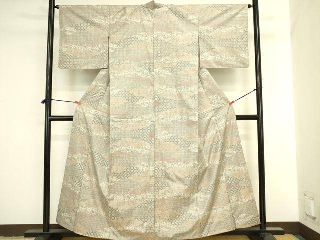 平和屋着物●本場大島紬 白大島 9マルキ 横段花文 正絹 逸品 DABI5934op