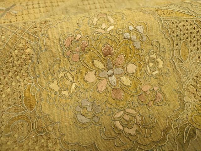 平和屋着物●極上 中国三大刺繍 スワトウ刺繍 汕頭刺繍 総刺繍 袋帯 紬地 正倉院花文 金通し地 正絹 逸品 DABI6784ps