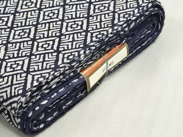 平和屋着物*夏物 浴衣 反物 着尺 注染 幾何学菱文 伊勢丹扱い 綿 逸品 未使用 DABI8026we