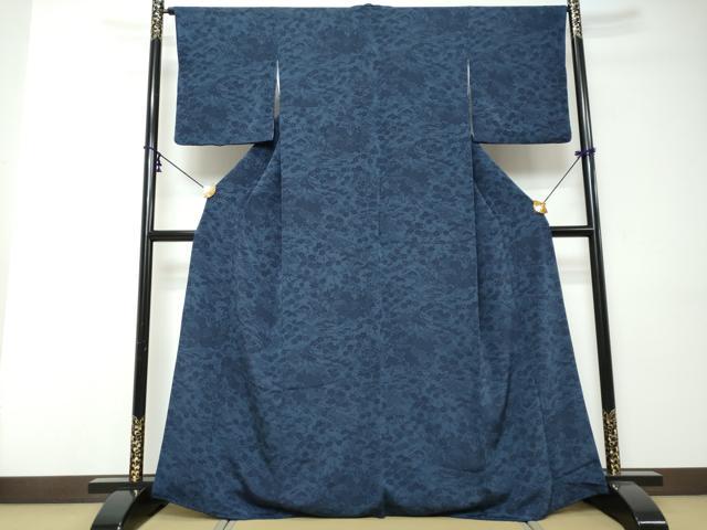 平和屋着物●上質な小紋 藍 型染め 流水草花籬文 鬼しぼ縮緬 正絹 逸品 DABI9026ud