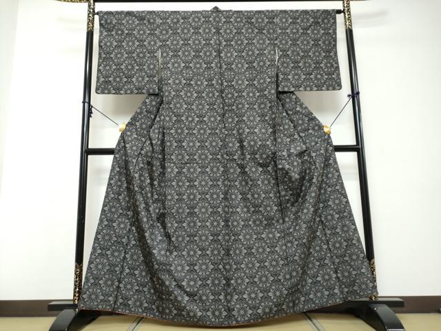 平和屋着物●本場大島紬 7マルキ 花菱文 正絹 逸品 DABI9083ud