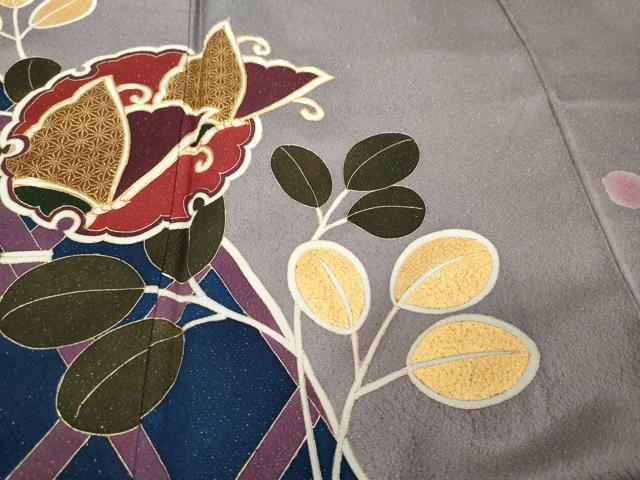 平和屋着物●豪華振袖 駒刺繍 雪輪花蝶文 金彩 銀通し地 正絹 逸品 DABI9099ud