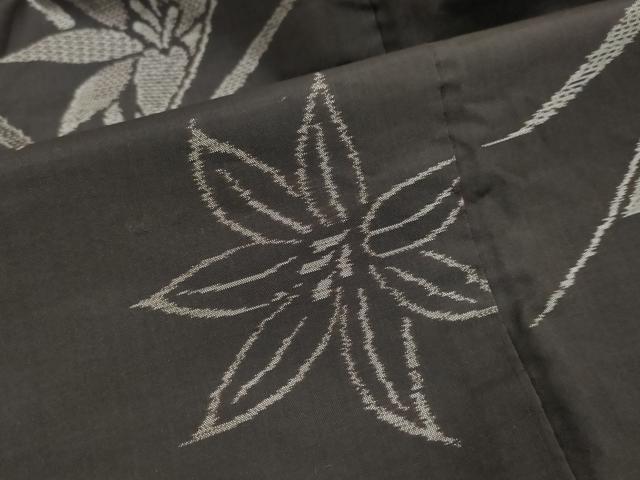 平和屋着物●本場大島紬 地空き 草花文 正絹 逸品 DABI9228ud