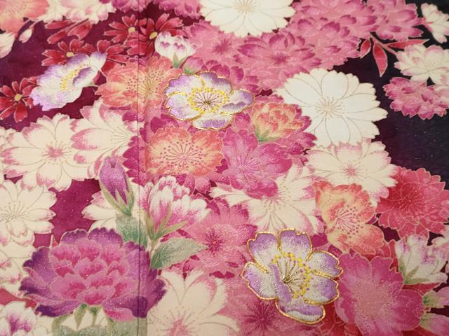 平和屋着物●豪華振袖・長襦袢セット(袷)駒刺繍 草花文 暈し染め 黒地 銀通し地 京都きもの友禅扱い 半衿刺繍 正絹 逸品 DABI9352ud