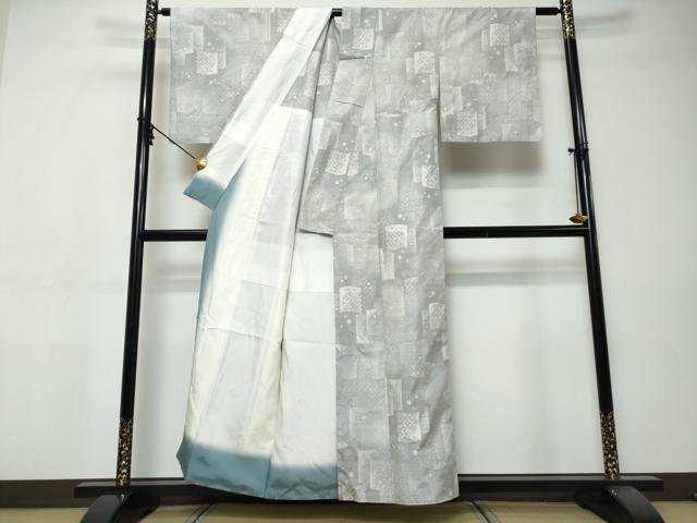 平和屋着物●本場大島紬 背抜き仕立て 白大島 9マルキ 白麗 吉祥文 福原大島紬謹製 証紙付き 正絹 逸品 DABI9430ud