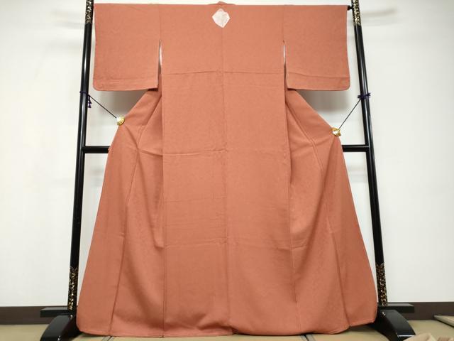 平和屋着物●上質な色無地 霞地紋 真赭色 正絹 逸品 未使用 DABI9594ud