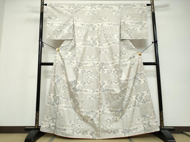 平和屋着物●本場大島紬 白大島 7マルキ エ霞草花文 正絹 逸品 未使用 DABI9724ud