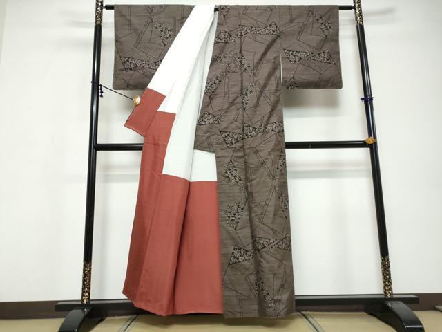 平和屋着物●本場大島紬 7マルキ 冊子草花文 正絹 逸品 DABI9735ud