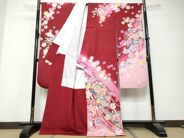 平和屋着物●豪華振袖 駒刺繍 熨斗吉祥草花文 暈し染め 金通し地 正絹 逸品 DABI9873ud