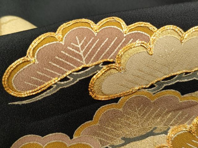 平和屋着物■豪華黒留袖 駒刺繍 エ霞花松文 金彩 正絹 逸品 DABJ0420qa