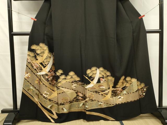 平和屋着物■豪華黒留袖 駒刺繍 飛鶴花松紋 金彩 正絹 逸品 DABJ2556ya