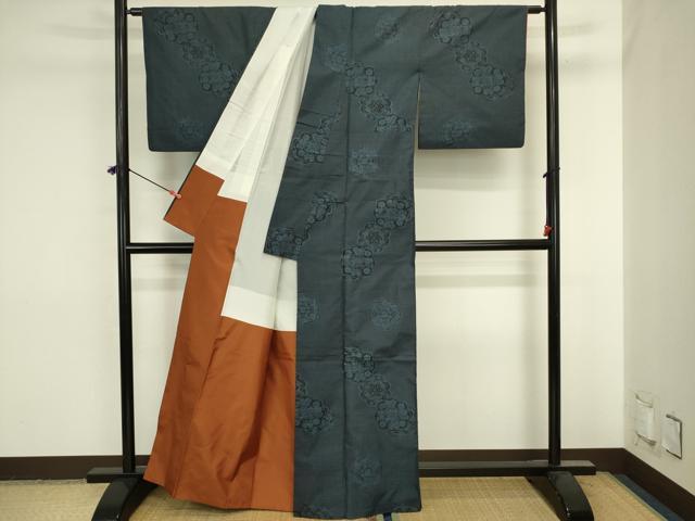 平和屋着物■本場大島紬 7マルキ 正倉院花文 正絹 逸品 DABJ2849ya