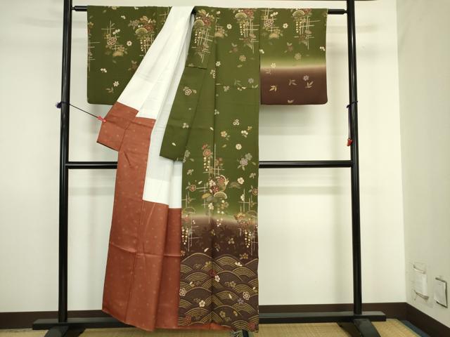平和屋着物■訪問着 流水舞蝶花松文 暈し染め 金彩 正絹 逸品 DABJ2875ya