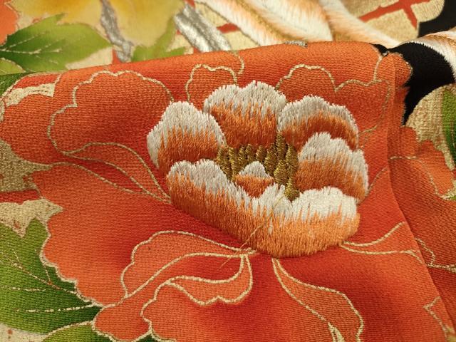 平和屋着物■豪華黒留袖 刺繍 草花文 尾長鳥 金彩 正絹 逸品 DABJ2995ya