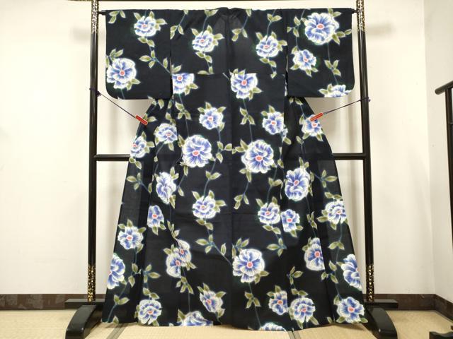 平和屋着物∴夏物 世界的ファッションデザイナー 山本寛斎 kansaiブランド 浴衣 舞花文 黒地 さが美扱い 日本製 綿 未使用 DABJ3090ea