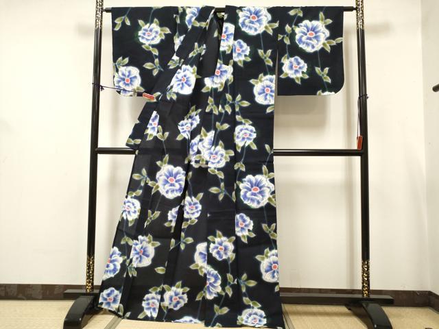平和屋着物∴夏物 世界的ファッションデザイナー 山本寛斎 kansaiブランド 浴衣 舞花文 黒地 さが美扱い 日本製 綿 未使用 DABJ3090ea