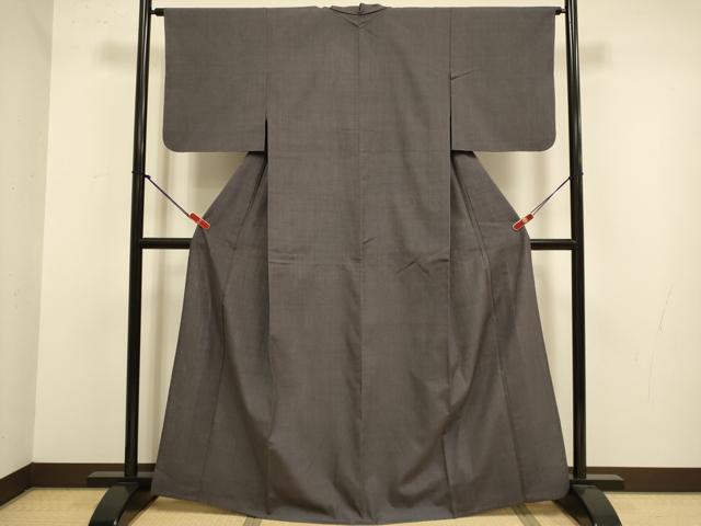 平和屋着物▽本場結城紬 重要無形文化財 単衣 紅消鼠色 正絹 逸品 DABJ3830du