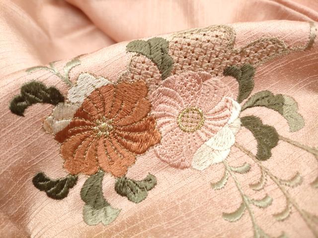 平和屋着物■中国三大刺繍 スワトウ刺繍 汕頭刺繍 訪問着 枝花文 藤花房 暈し染め 金銀彩 正絹 逸品 DABJ5282qa