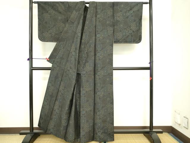 平和屋着物▽本場大島紬 単衣 亀甲花文 正絹 逸品 未使用 DABJ6024sf